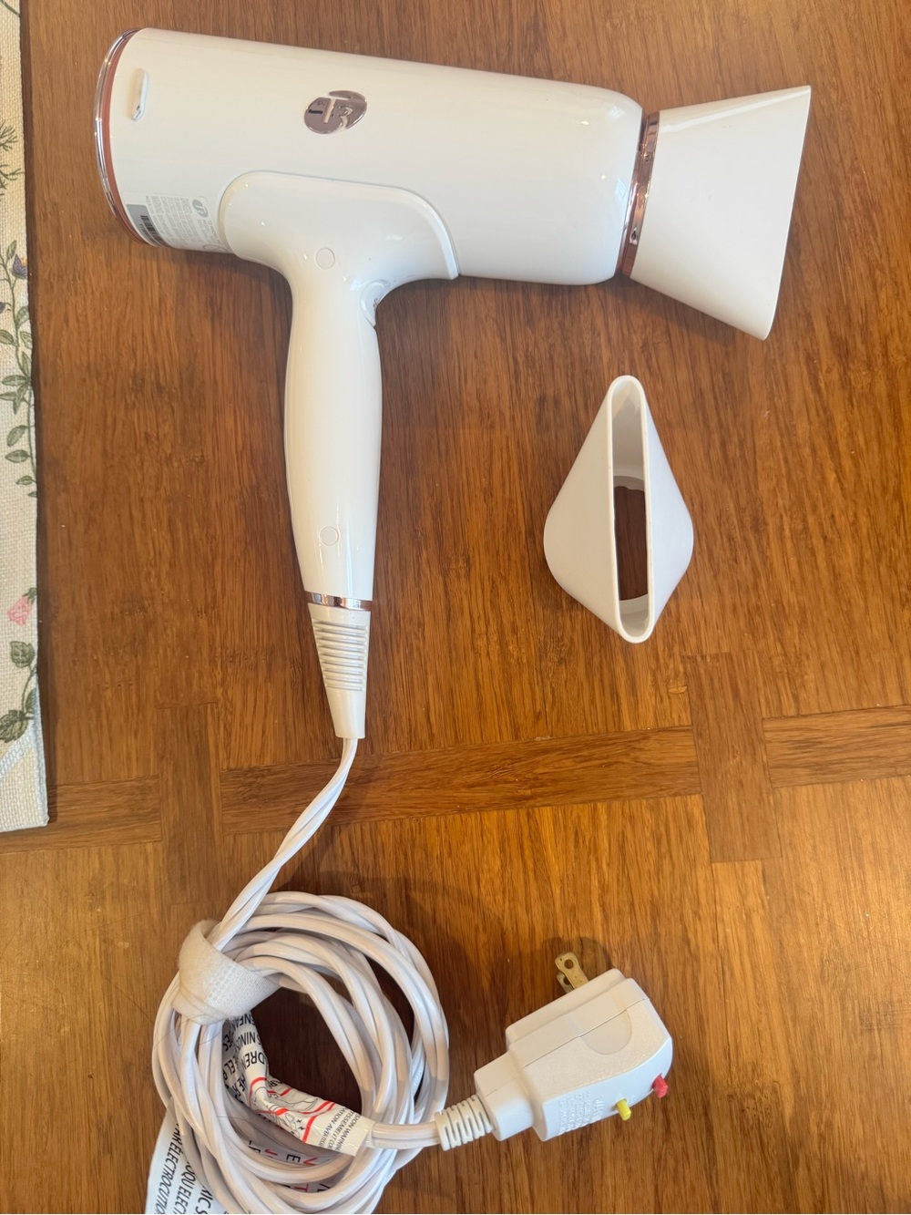 T3 Cura White and Rose Gold Blow Dryer